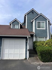 4311 164th Street SW #201, Lynnwood, WA, 98087