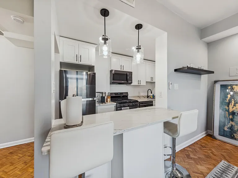 1851 Columbia Rd NW #400 — Photo 3