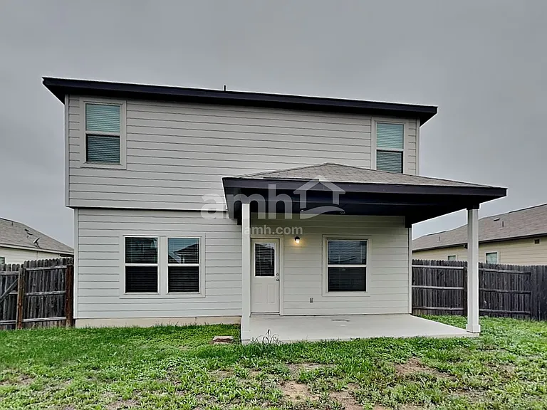 719 Red Barn Bnd — Photo 24