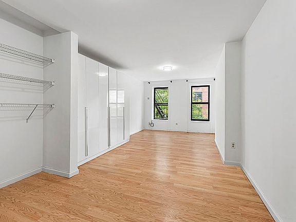 2nd image of 447 W 48th St APT 4W