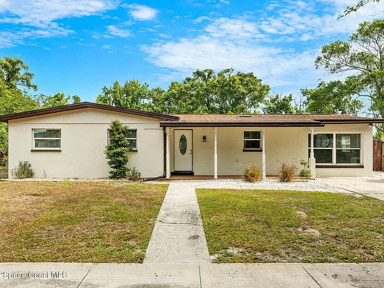 2426 Clemson Dr — Photo 1