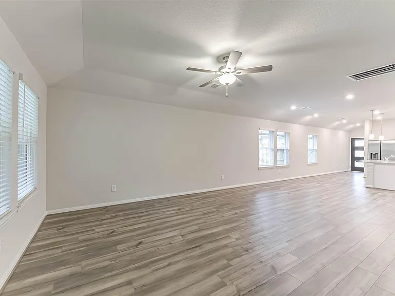 17590 Rosette Grass Dr — Photo 6