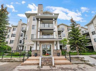 369 W Rocky Vista Park NW #235, Calgary, AB T3J 5K7