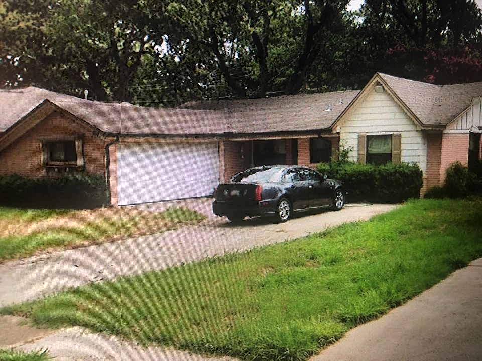 1st image of 504 Robinhood Dr