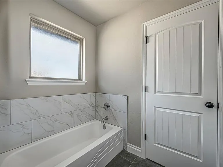 4525 Black Mesa Ln — Photo 14