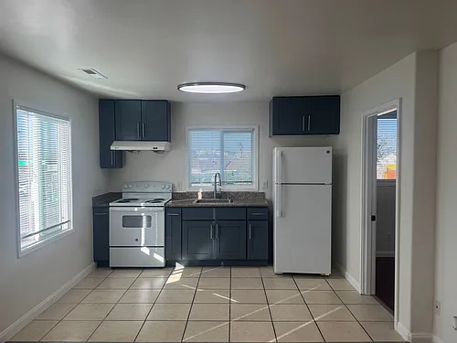 12450 San Pablo Ave #B Photo 1