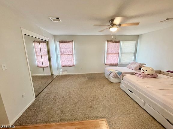 5th image of 336-3B Bloomfield Ave