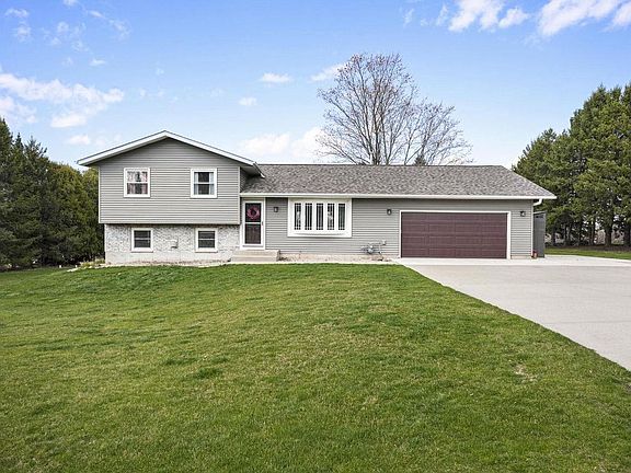 2nd image of 4056 Lally Road