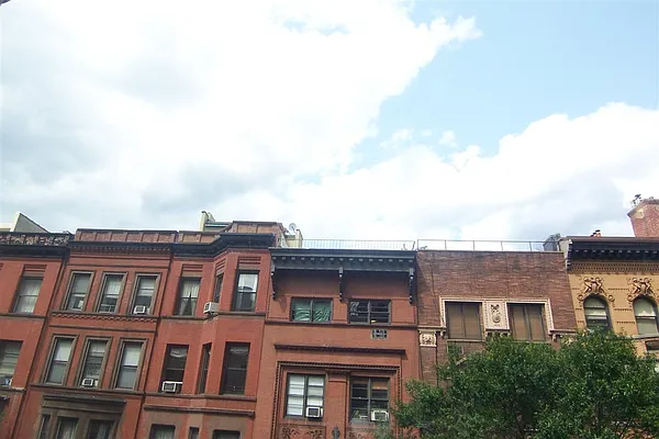 Rented by Susan Finkel, LREB | media 17