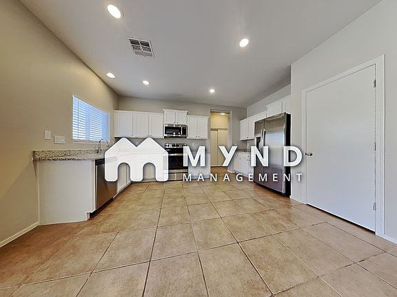 5th image of 5248 W Saint Kateri Dr