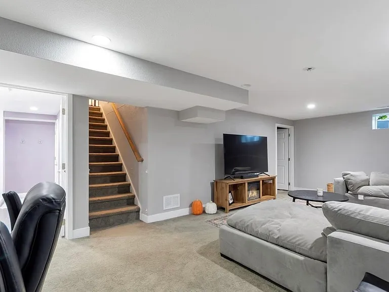 5151 S Julian St — Photo 6