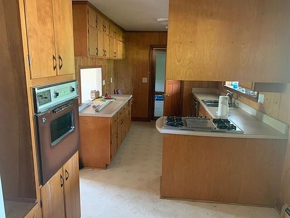 4th image of 848 Hutcheson Dr