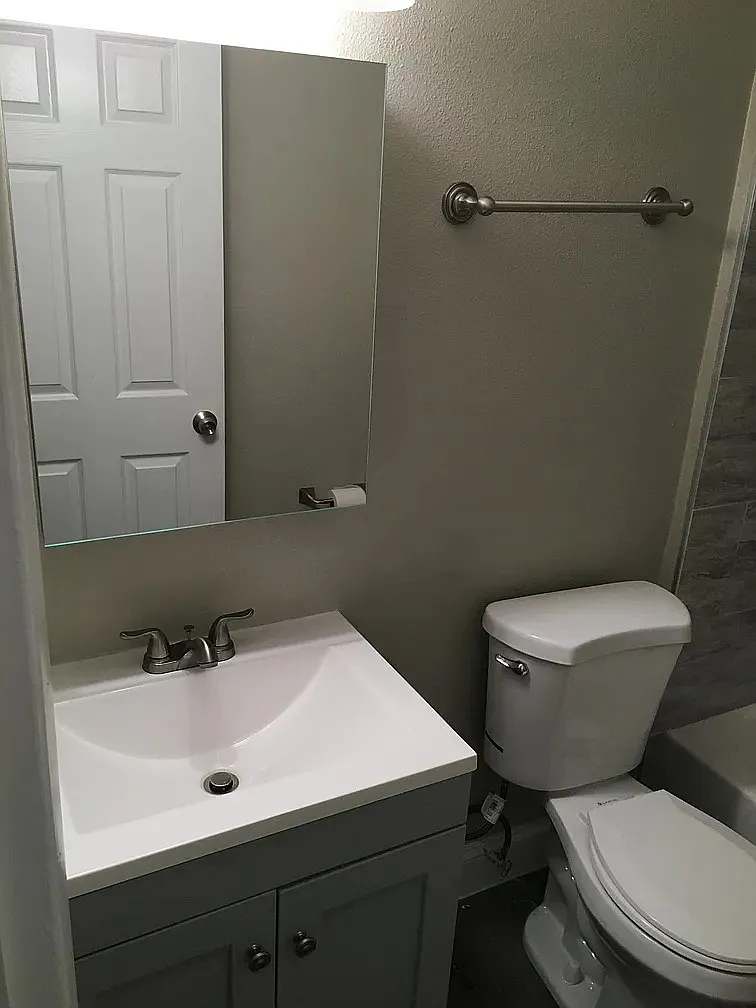 2 bed, 650 sqft, $1,500 — Photo 3
