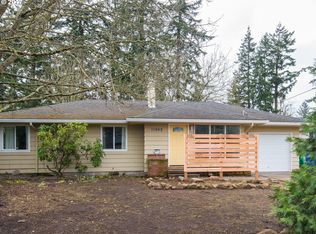 11242 E Burnside St, Portland, OR 97216