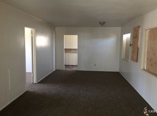322 W Elder St, Calipatria, CA 92233