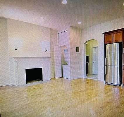 1st image of 73 W 47th St #4R
