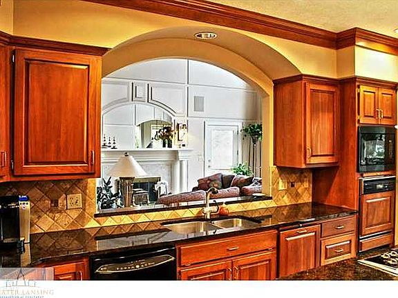 4th image of 6260 Whitehills Lakes Dr
