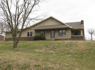 11958 S Brigance Rd, Gentry, AR 72734