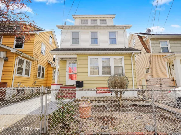 64 Irving Pl, Staten Island, NY 10304