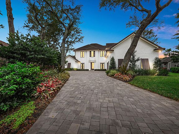 5th image of 13750 Club Cove Dr