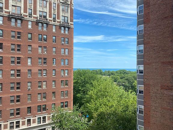 3rd image of 4970 N Marine Dr APT 929