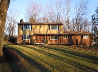 350 Crestway Dr, Clayton, OH 45315