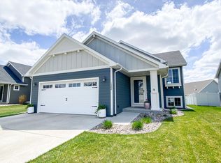 1302 Christine Cir, Brookings, SD 57006