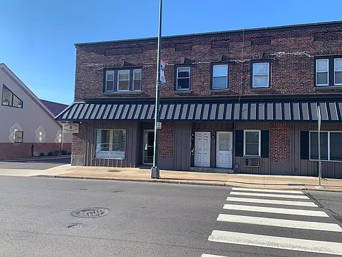 104 N Main St #FRONT Photo 1