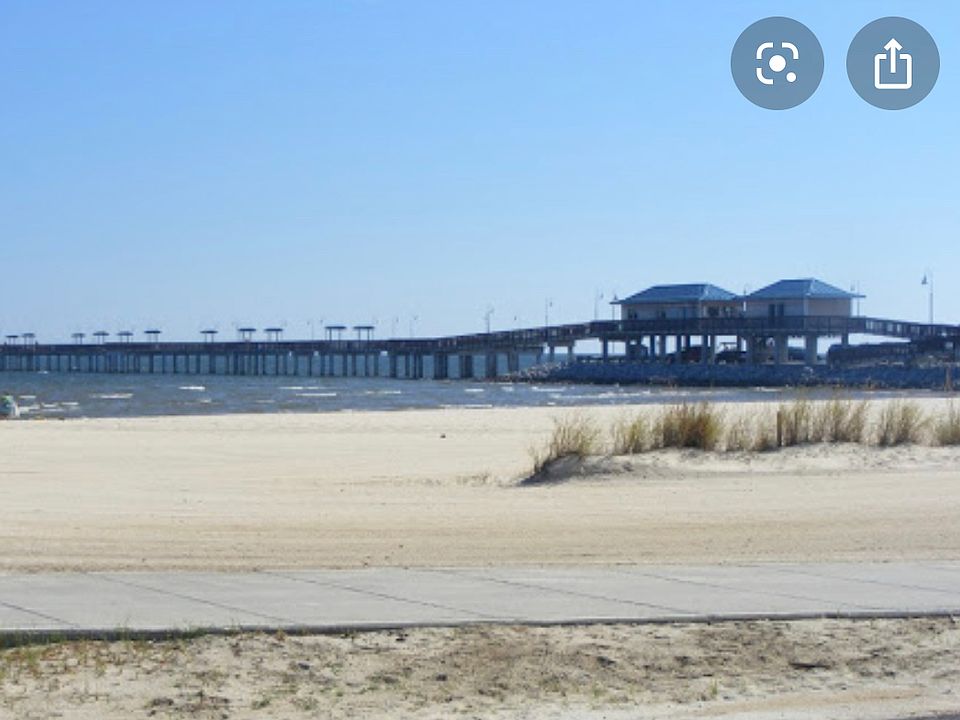 Waveland Pier 