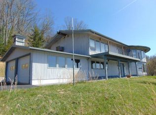 2024 Hill Country Rd, Dunmore, WV 24934