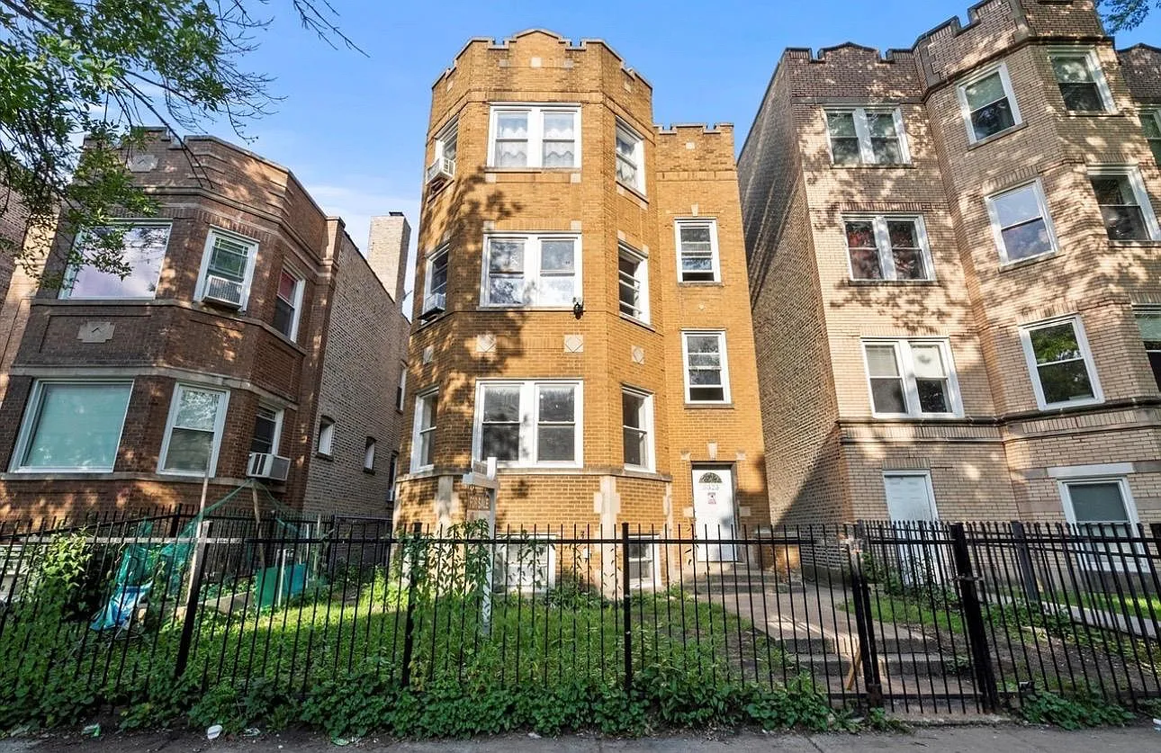 3 bed, $1,850 — Photo 4