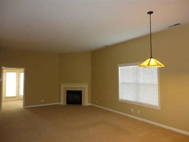 11447 Drabble Ln — Photo 6