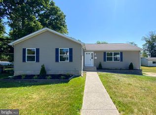 232 Schubert Ave, Runnemede, NJ 08078