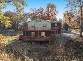 615 Lake Viking Ter, Gallatin, MO 64640