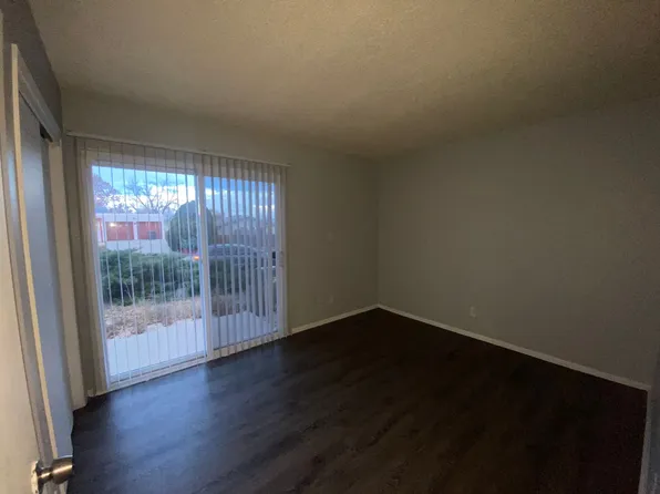 900-902-904 906, Rio Rancho, NM 87124