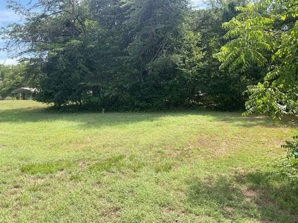 660 Bh Harvey Trl, Burlington, NC 27217