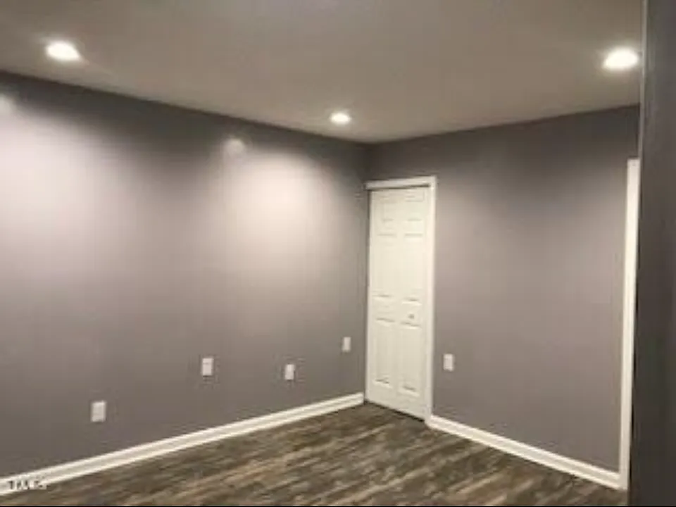 605-607 N Glendale Ave #605 & 607