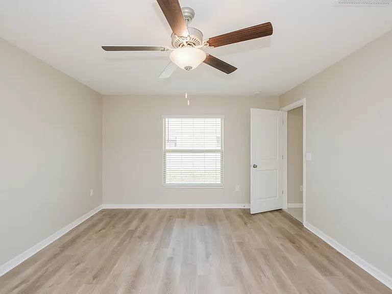 5524 Rainwood Meadows Dr — Photo 11