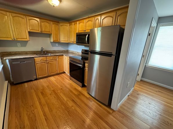 98 Woodland Rd #1