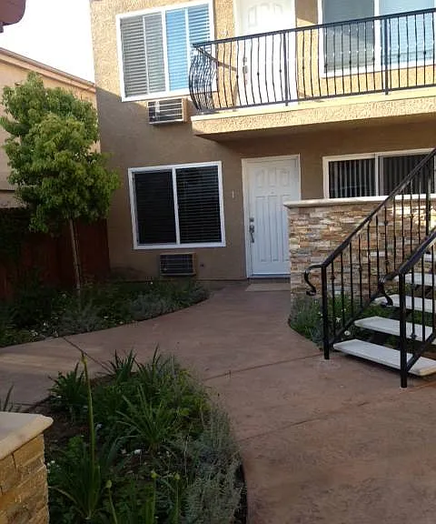 La Mesita Apartments — Photo 17