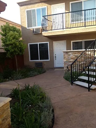 Floor plan 1 bed 1 bath upstairs