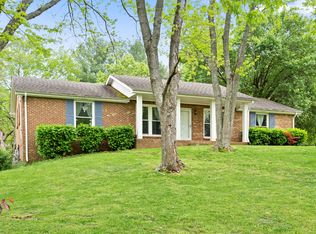 1789 Auburn Dr, Clarksville, TN 37043