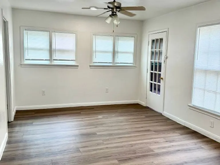 2616 Alexander Ave — Photo 8