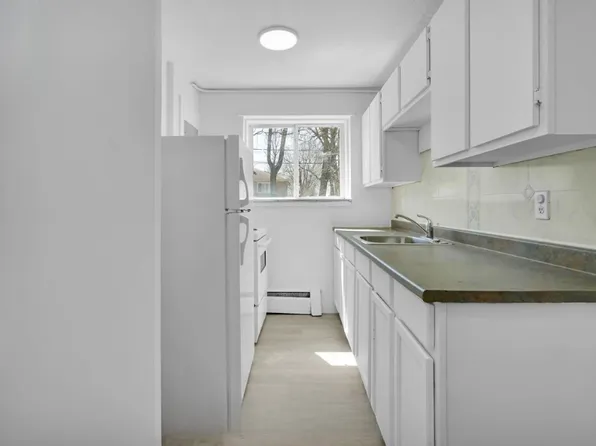 852 Trafalgar, 852 Trafalgar St, London, ON N5Z 1E7