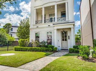 909 Dunleigh Meadows Ln, Houston, TX 77055