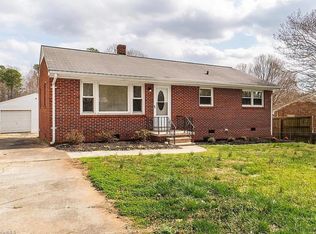 1228 Collins Dr #1, Burlington, NC 27215