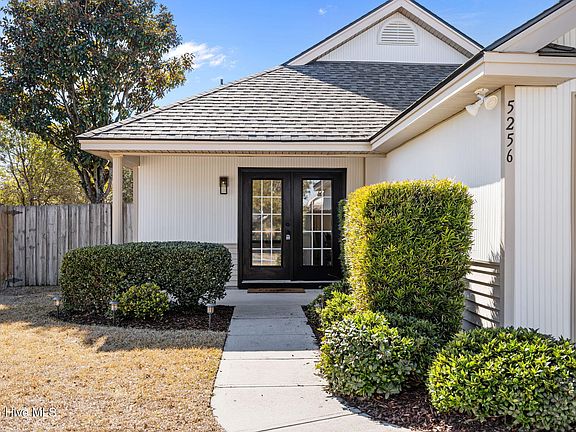 5th image of 5256 Sun Coast Drive N