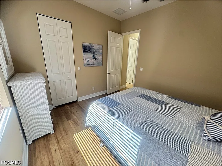 10253 Gulfstone Ct — Photo 11