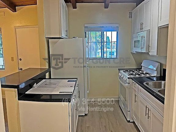 4th image of 2875 Broadway APT 8