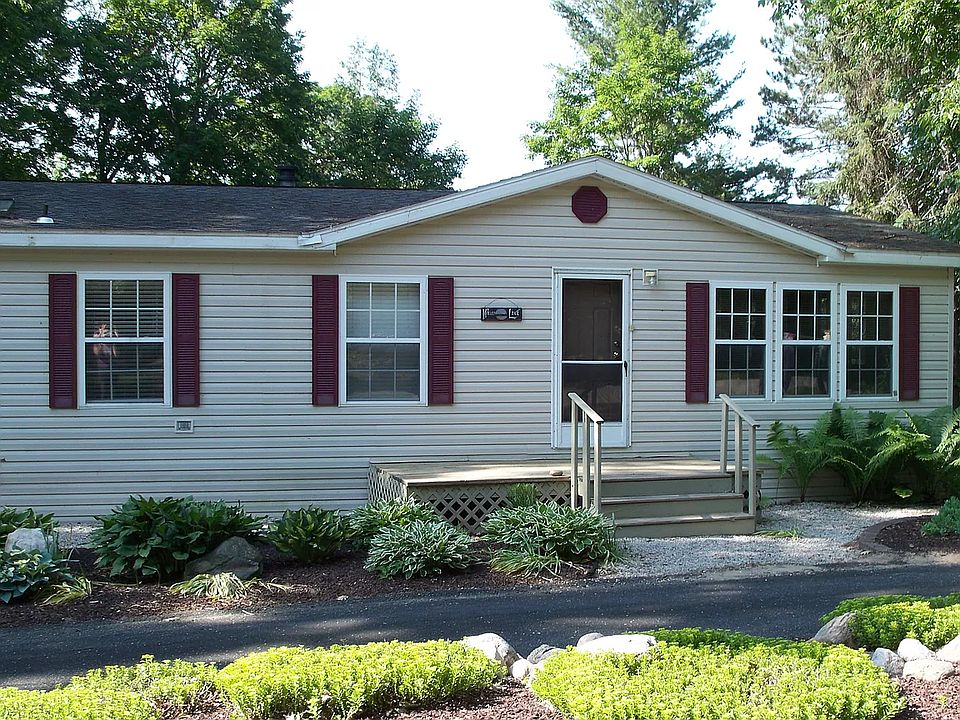 1st image of 2040 Walloon St